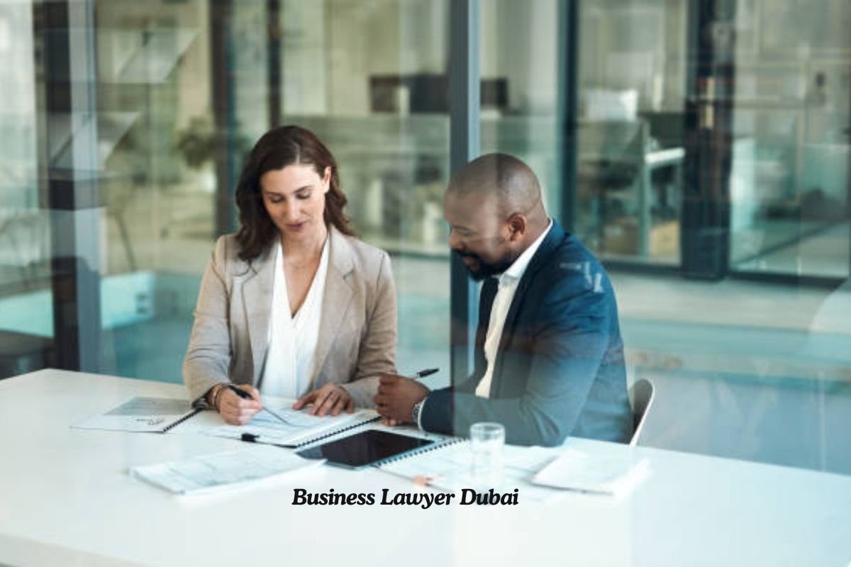 Business Lawyer Dubai